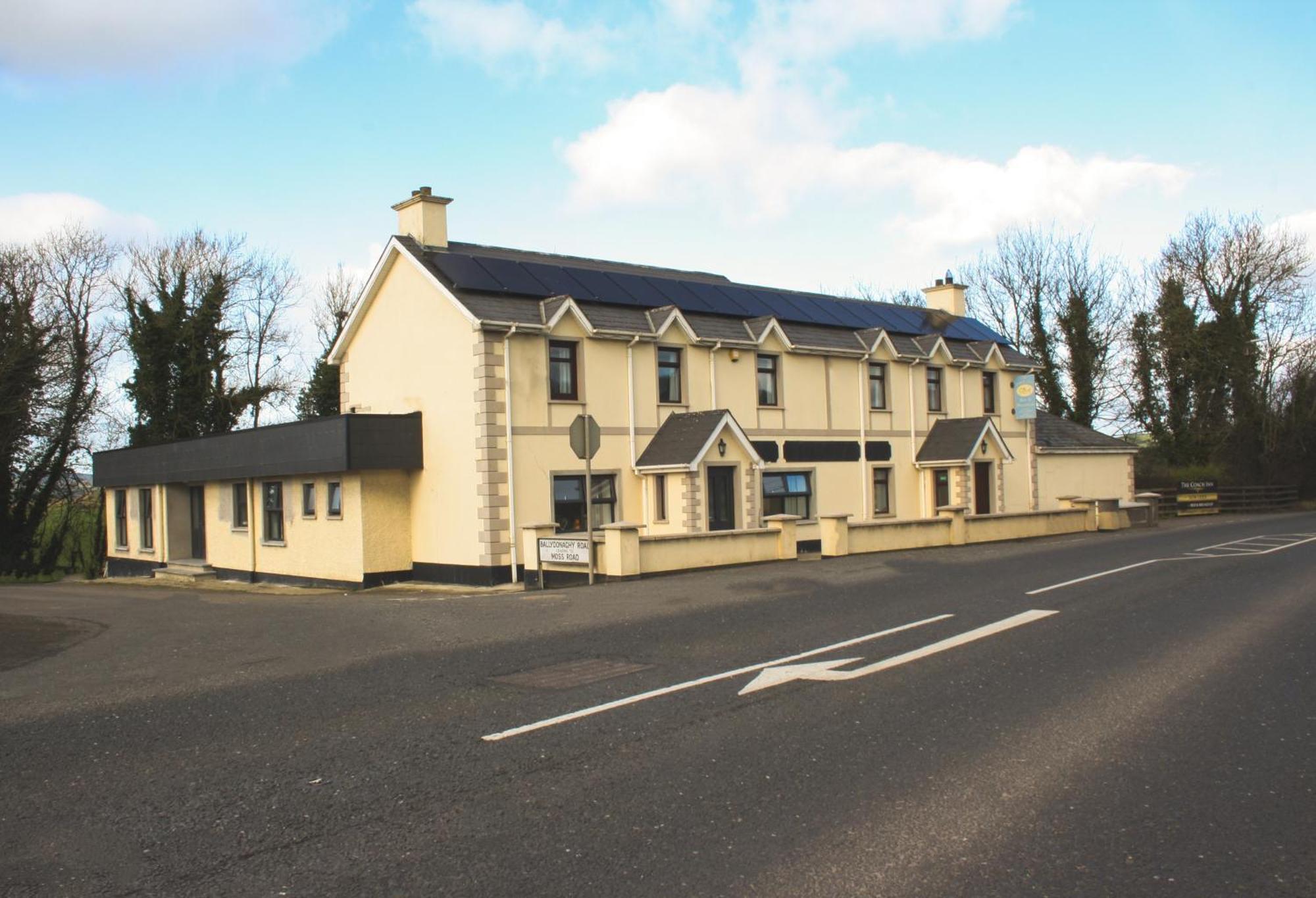 The Coach Inn Strabane Bagian luar foto