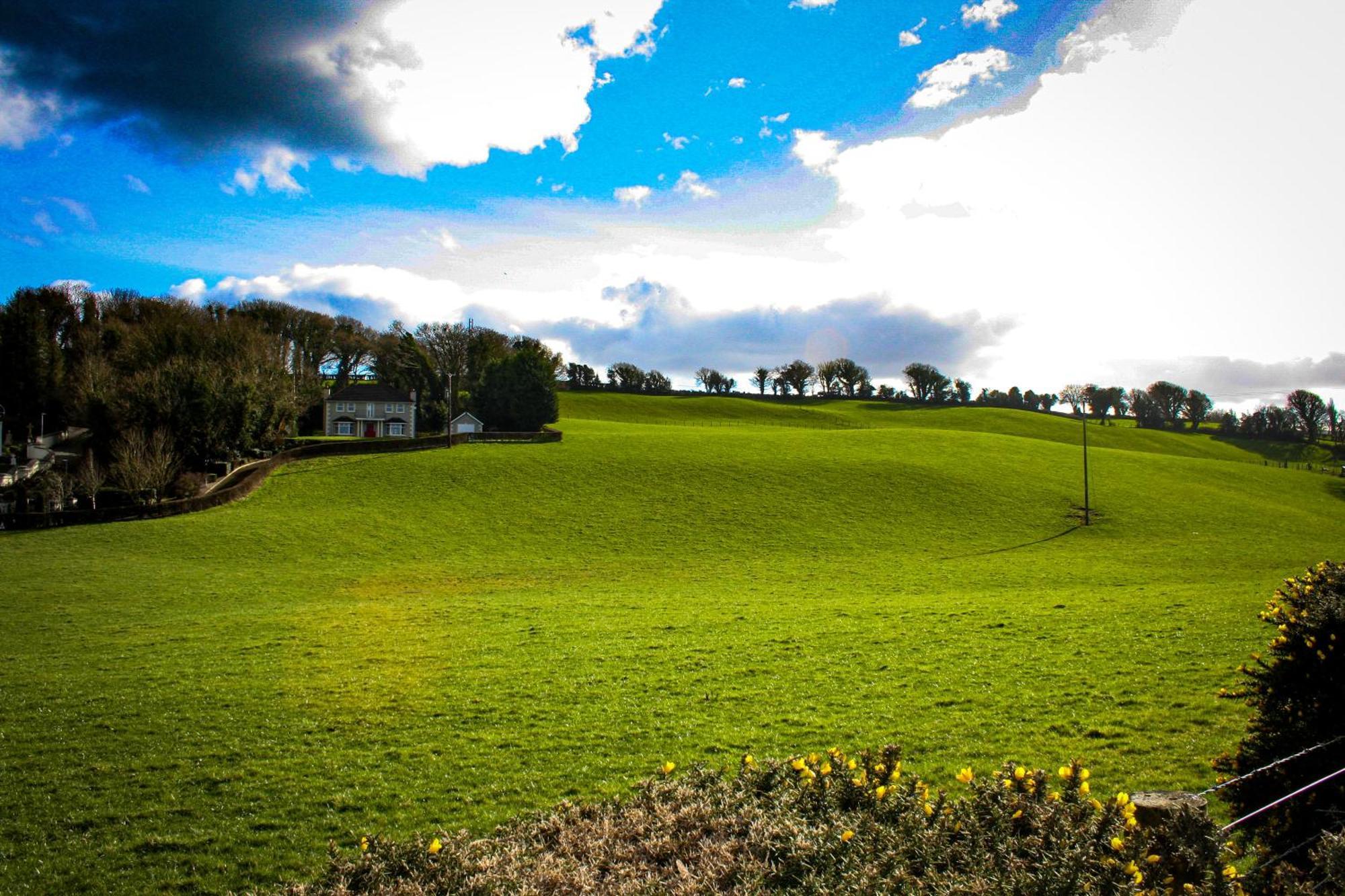 The Coach Inn Strabane Bagian luar foto