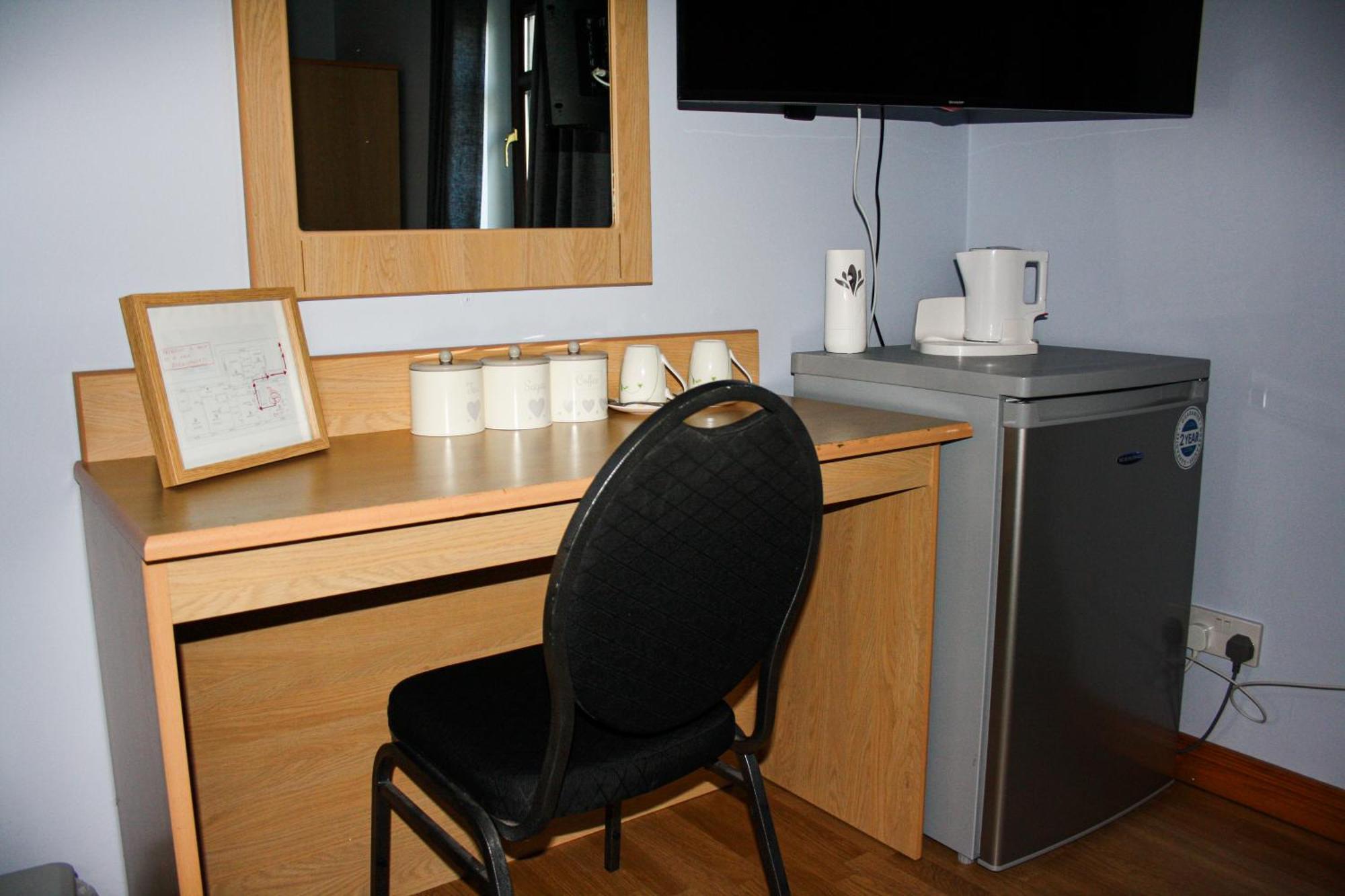The Coach Inn Strabane Bagian luar foto