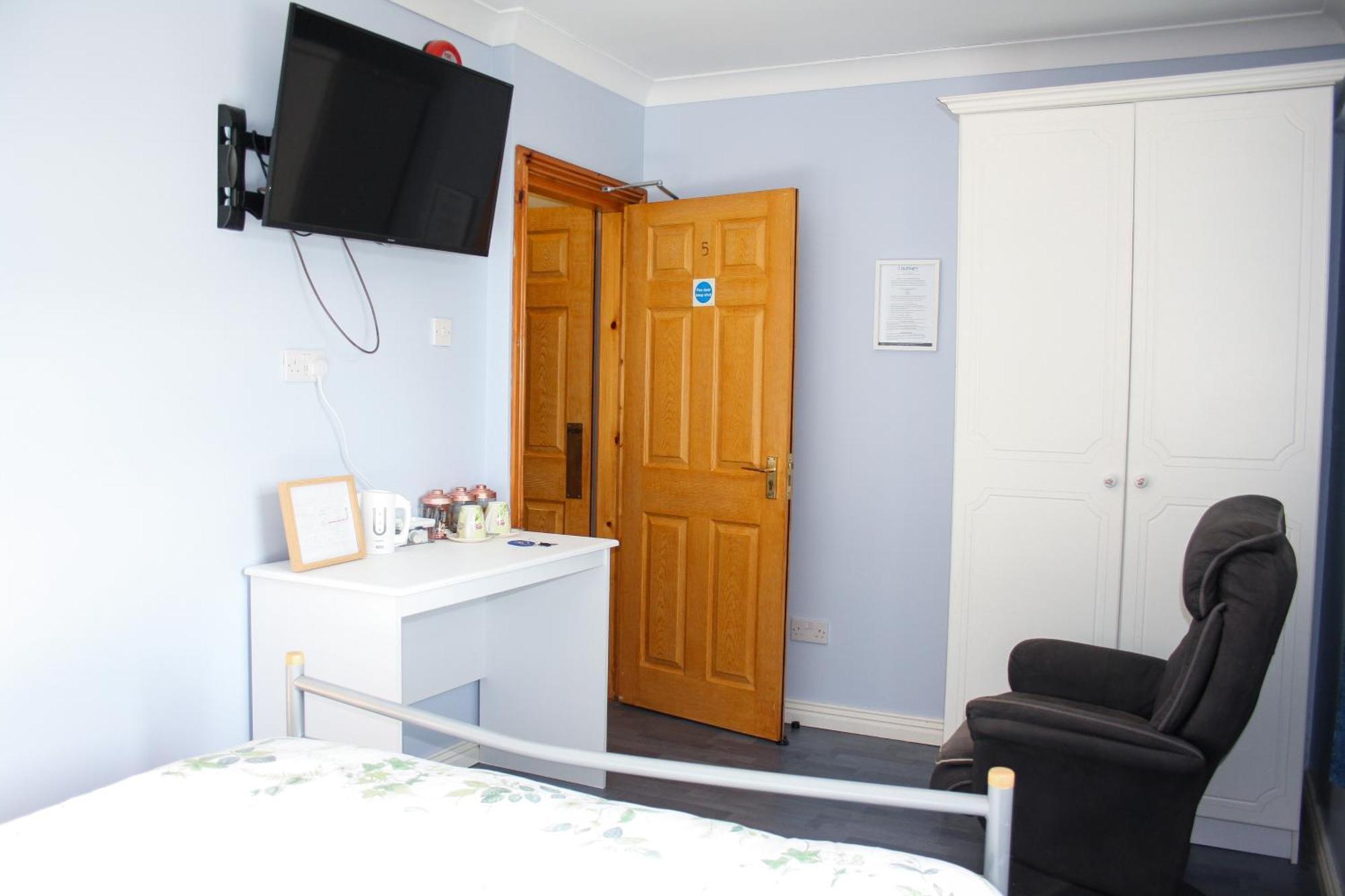 The Coach Inn Strabane Bagian luar foto